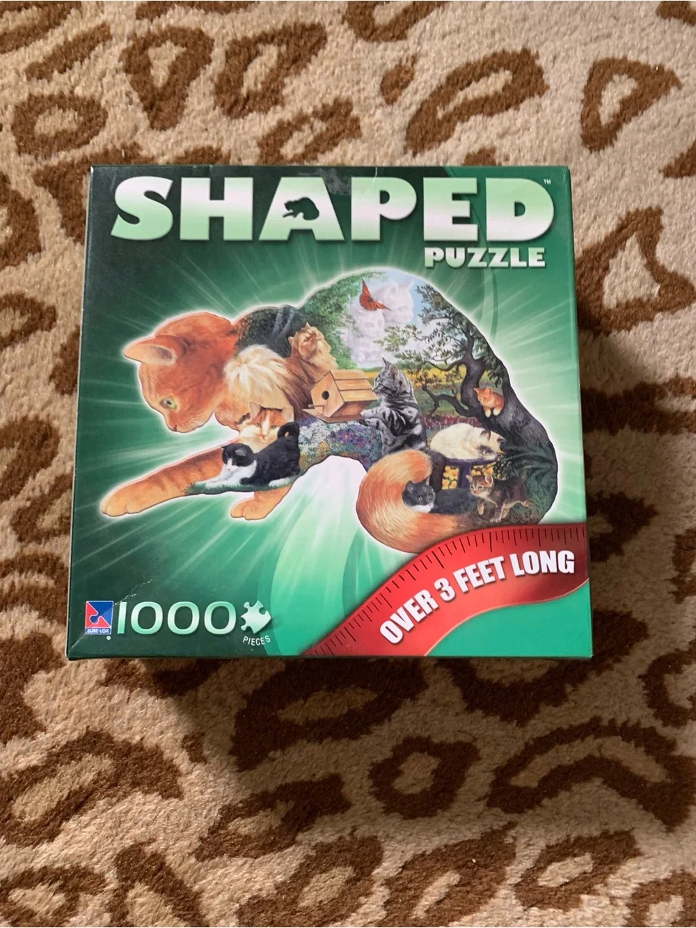 SHAPED Puzzle Cat Design 1000-Piece NEW IN BOX! Age 12+